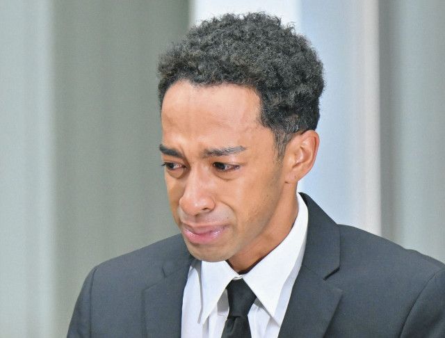草間リチャード敬太